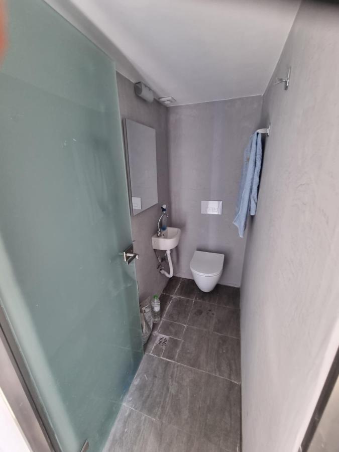 Santorini Pleasure Studios Тира Экстерьер фото