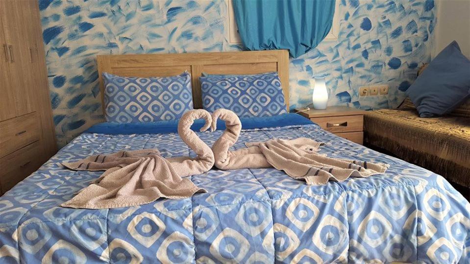 Santorini Pleasure Studios Тира Экстерьер фото