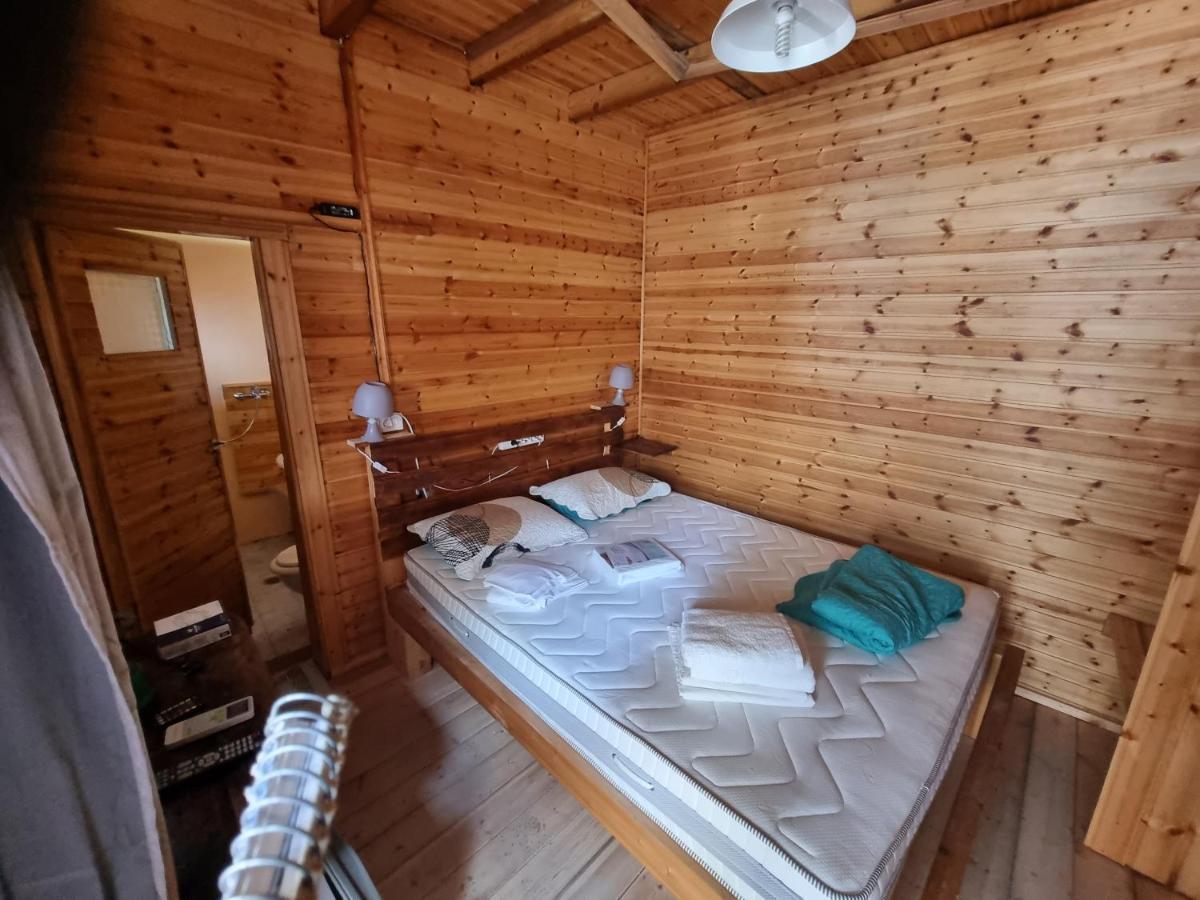 Santorini Pleasure Studios Тира Экстерьер фото